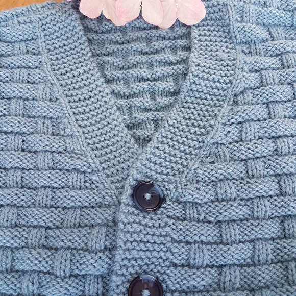 🌏 Handmade knit cardigan sweater x sz M/L - Picture 3 of 16
